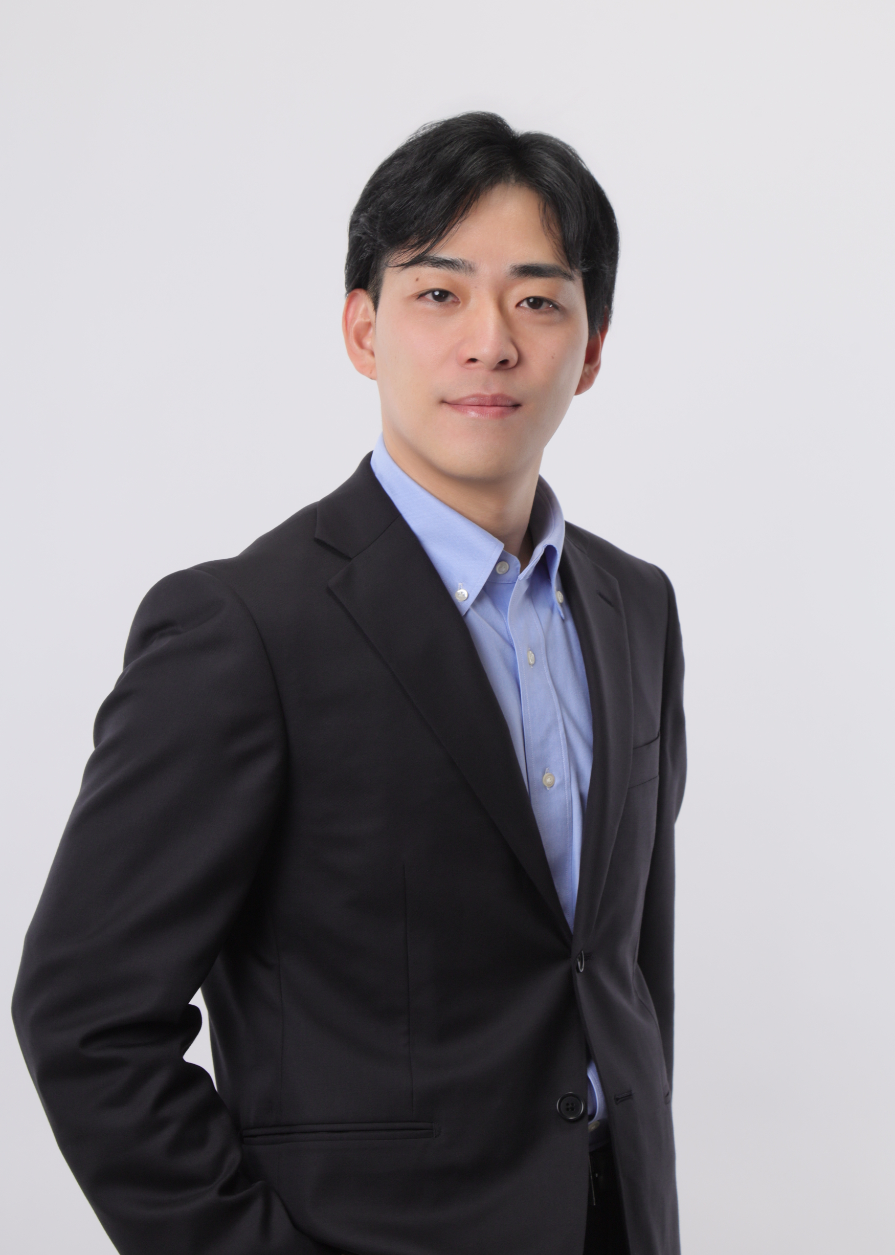 税理士 塩津啓太